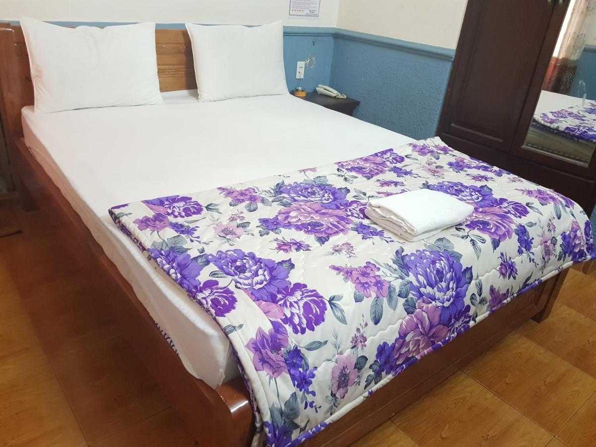 Van Thanh Dat Hotel Ho Chi Minh-staden Exteriör bild